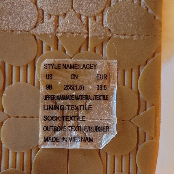 Kate Spade Tan Fur-Lined Women's Slippers - Picture 2 of 4